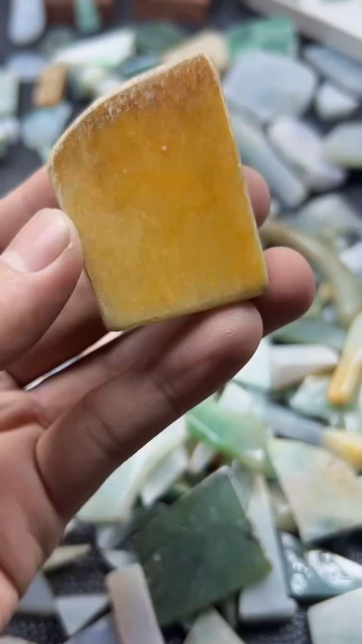 翡翠挂件未镶嵌材料34