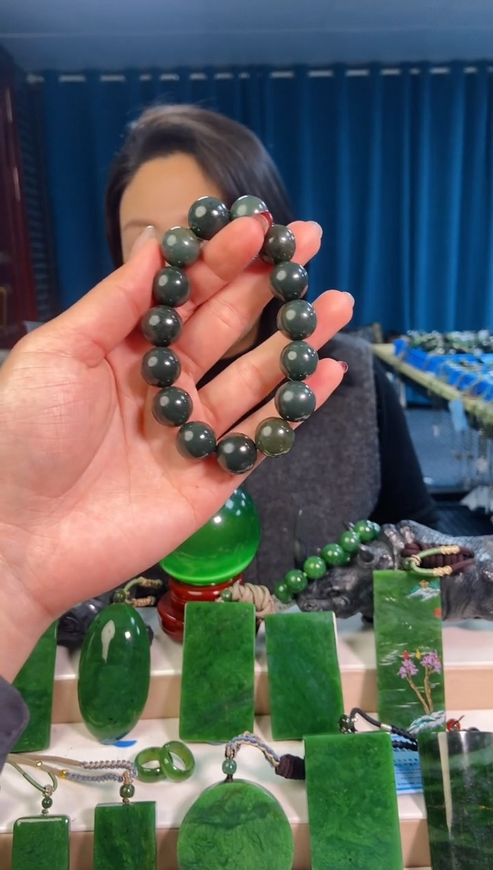 【闪购商品】和田玉挂件未镶嵌1