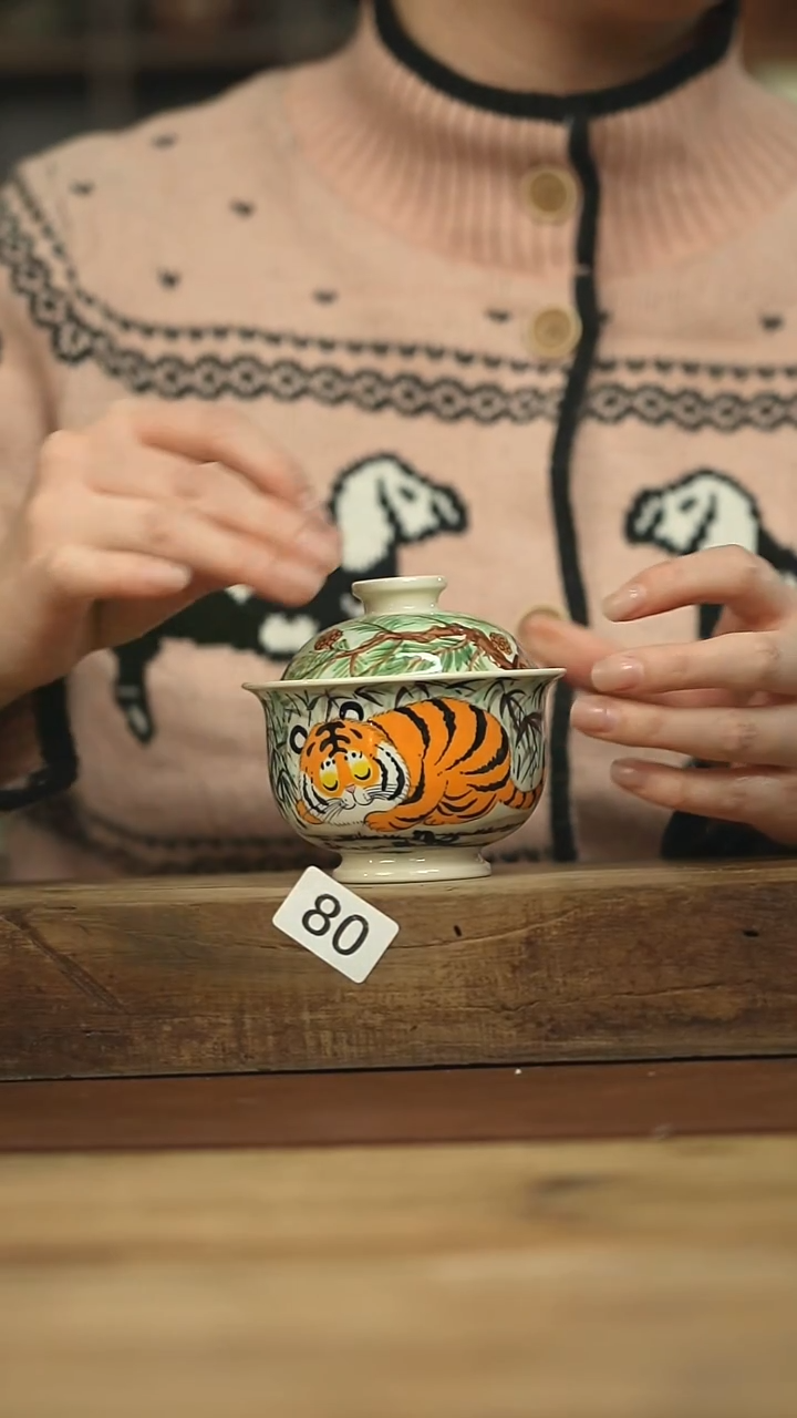 设计师手作款泥古手绘系列盖碗