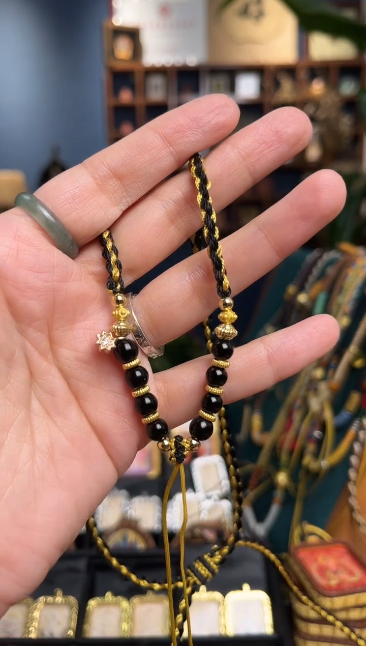 吊坠手编绳子黑金猫眼