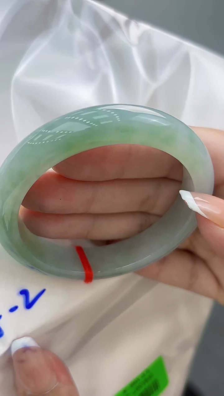 【闪购商品】翡翠手镯未镶嵌翡翠手镯