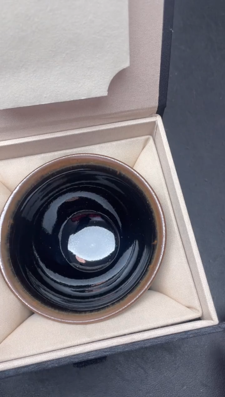 【闪购商品】茶盏211带礼盒         