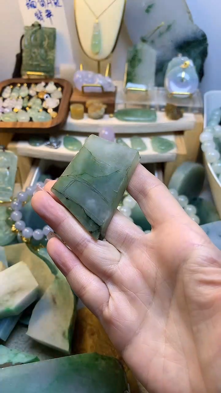 未镶嵌挂件翡翠吃***要缅甸A货翡翠,没有运费险,有纹有裂