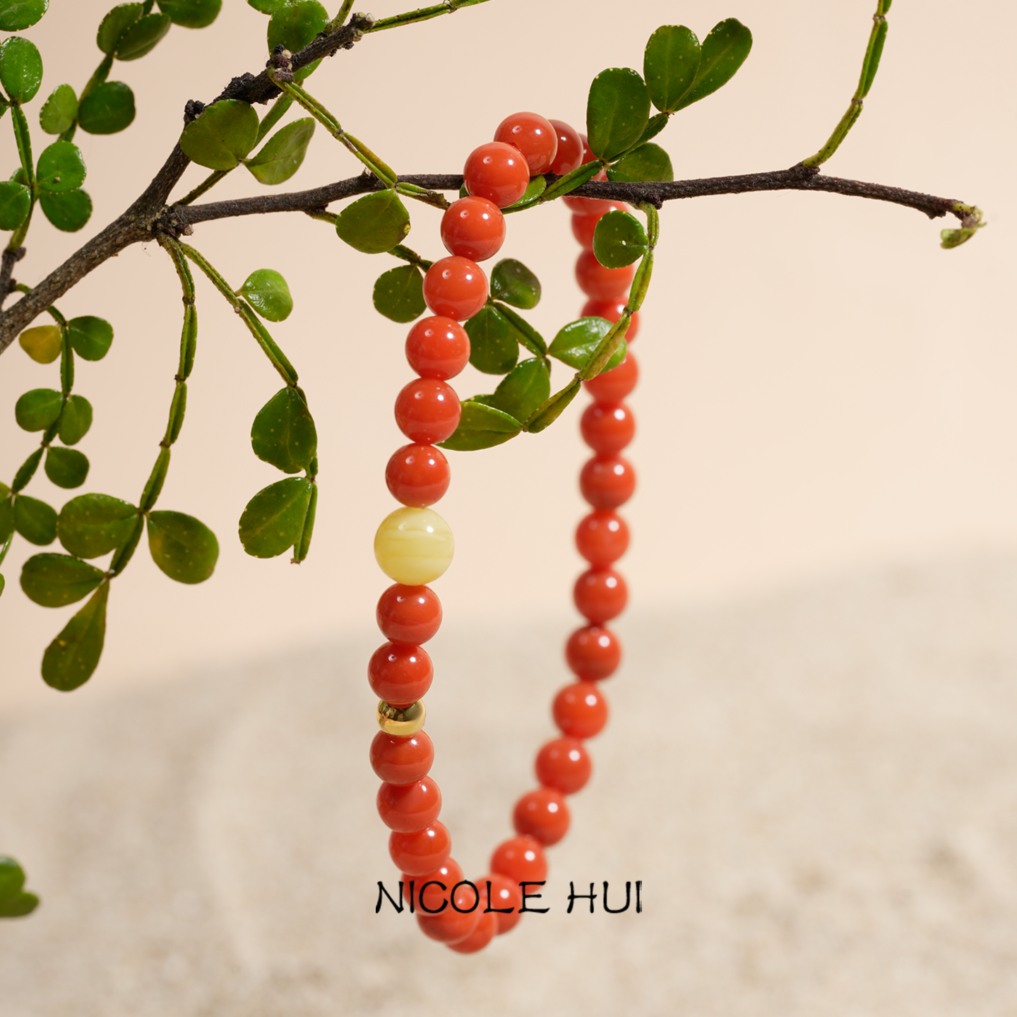 倪可卉黄金足金珠天然南红手串柿子满肉蜜蜡首饰手链保山五行火