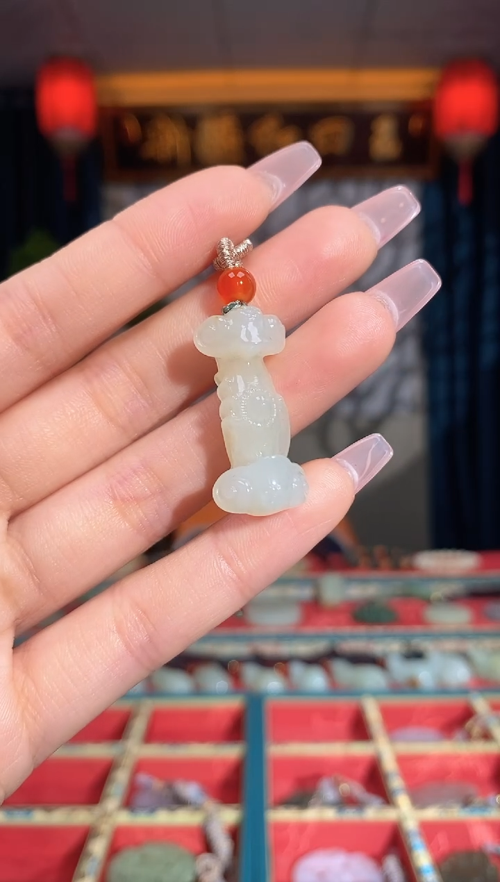 【闪购商品】和田玉颈饰未镶嵌如意