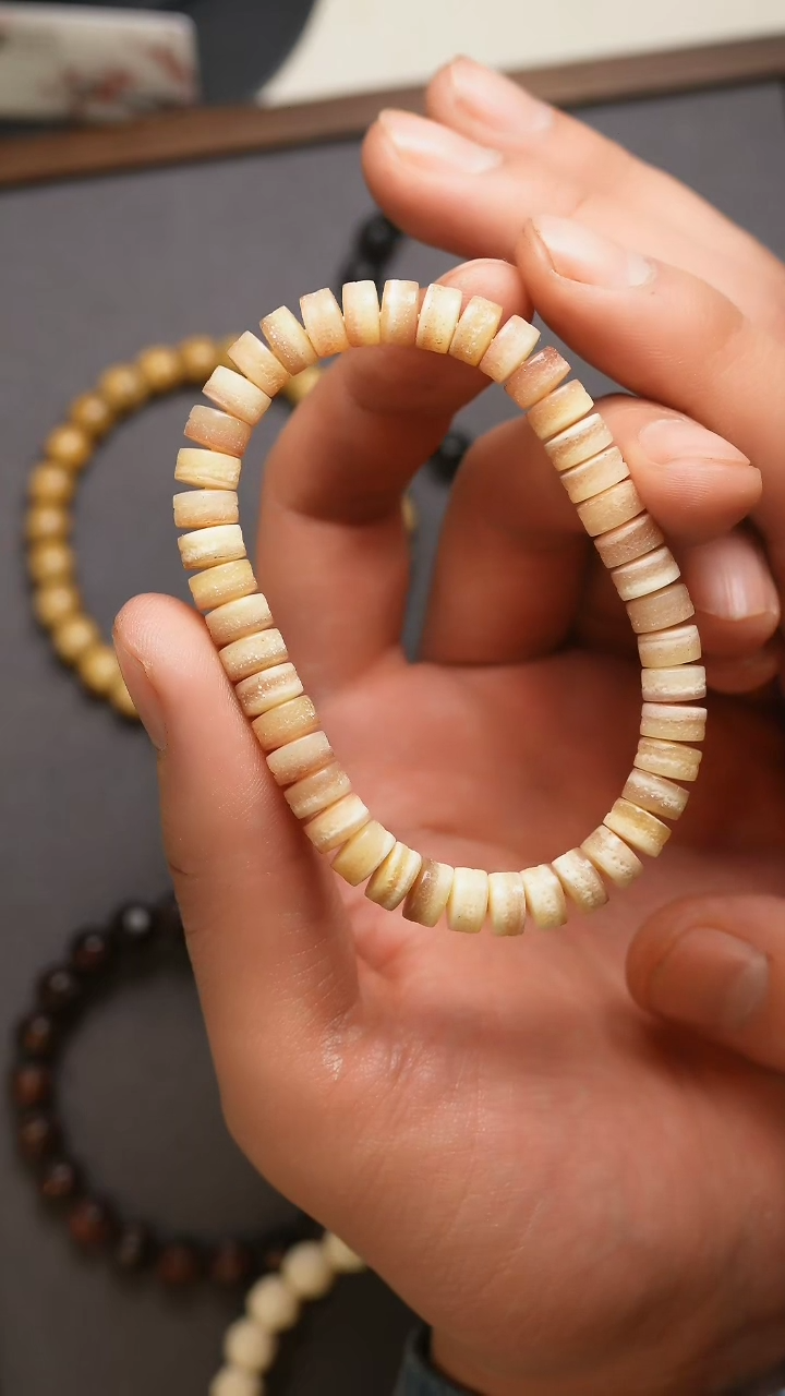 【闪购商品】驼骨手串/手链驼骨嘎片8mm三花药片手串