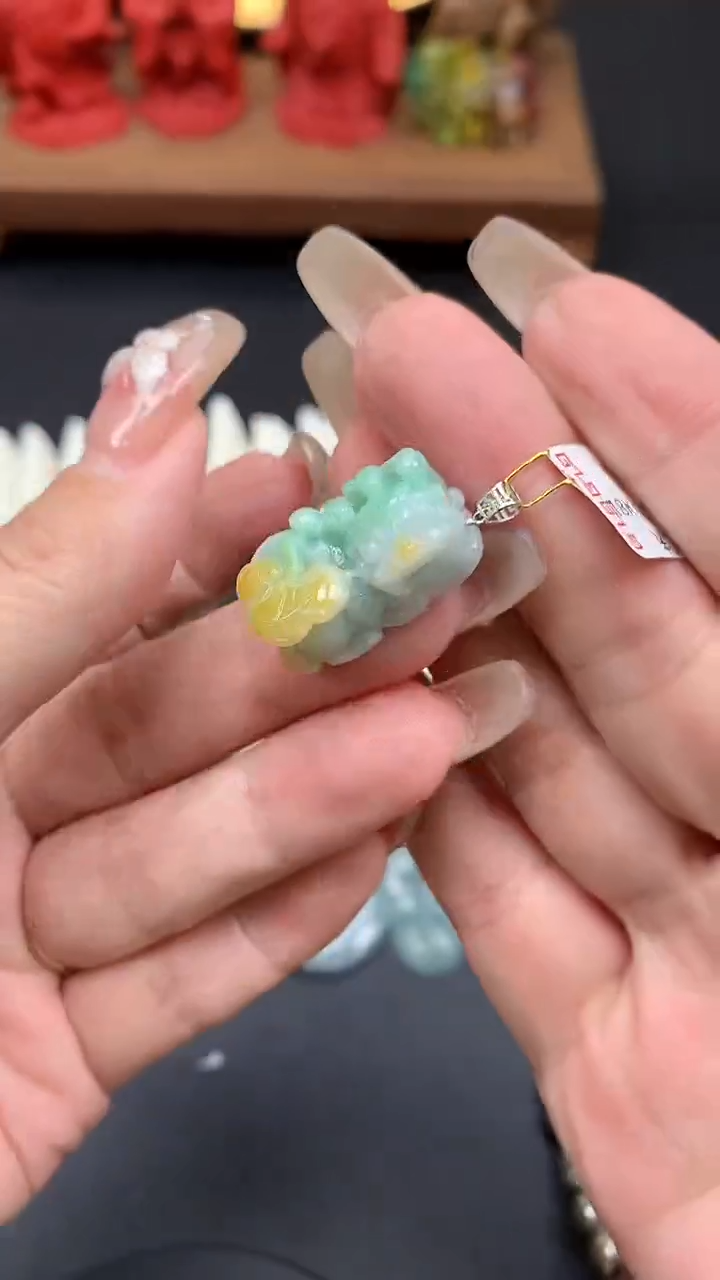 【闪购商品】翡翠吊坠(不含链)18K金镶嵌MS150062