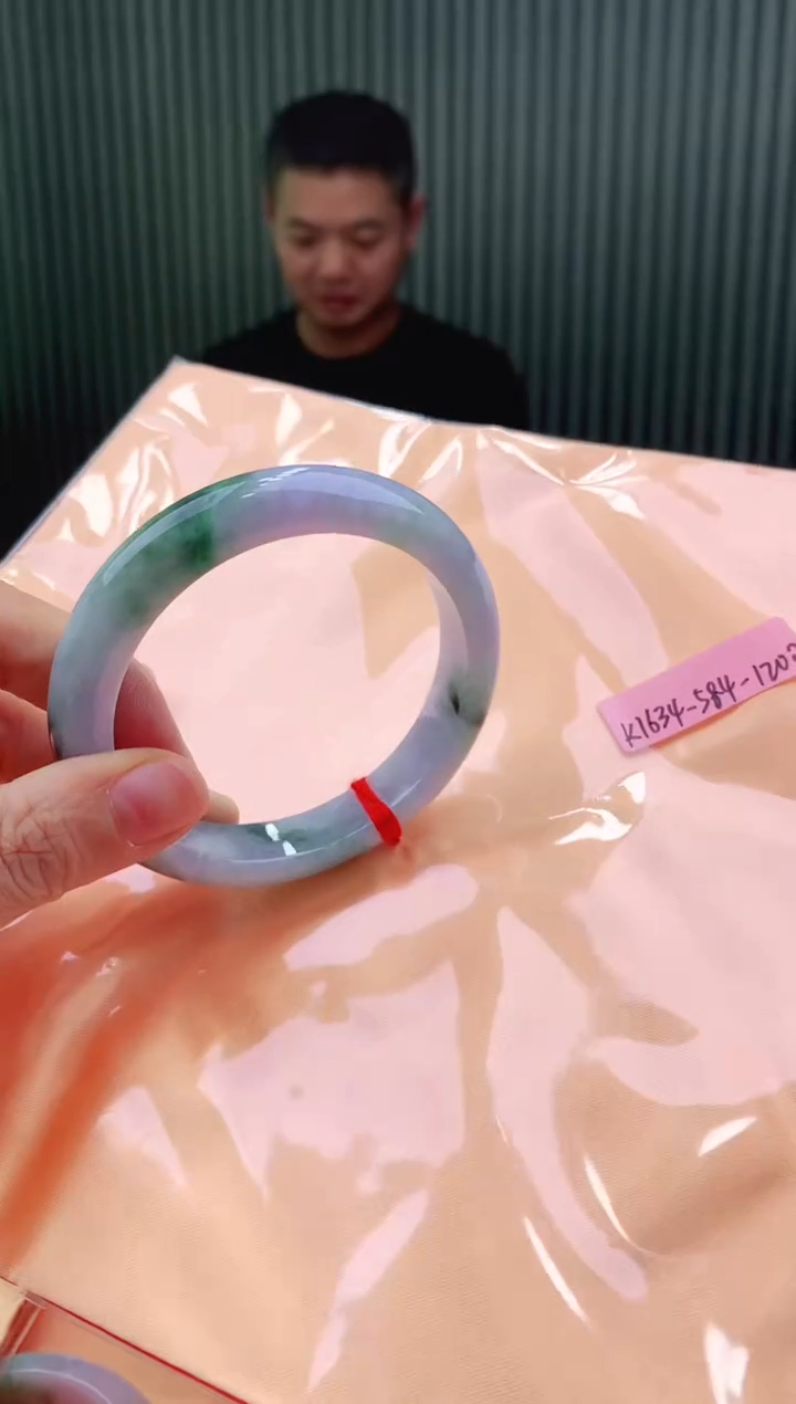 未镶嵌手镯翡翠58+