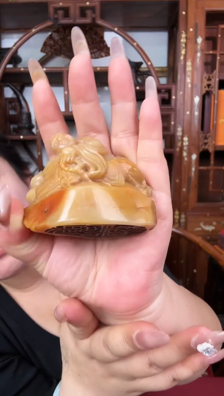 珐琅足银私人藏宝阁珍品 | 田黄摆件