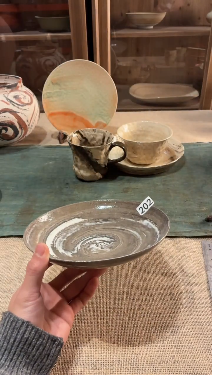 瓷片氵202 微瑕绞胎泥锅盘1个