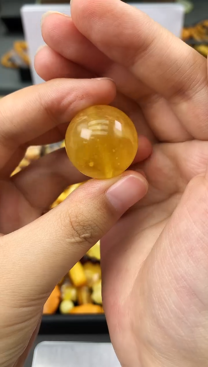 未镶嵌琥珀珠宝奇石58