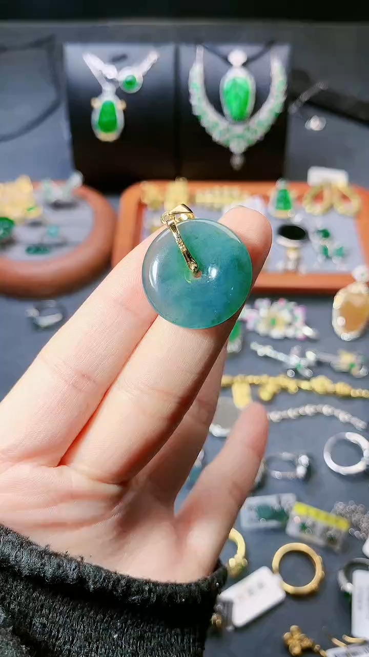 【闪购商品】翡翠颈饰银S925镶嵌吊坠