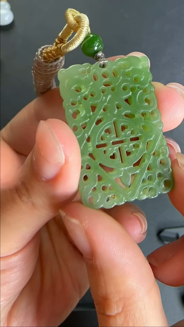 吊坠(不含链)未镶嵌和田玉JJD1201011多样性发一