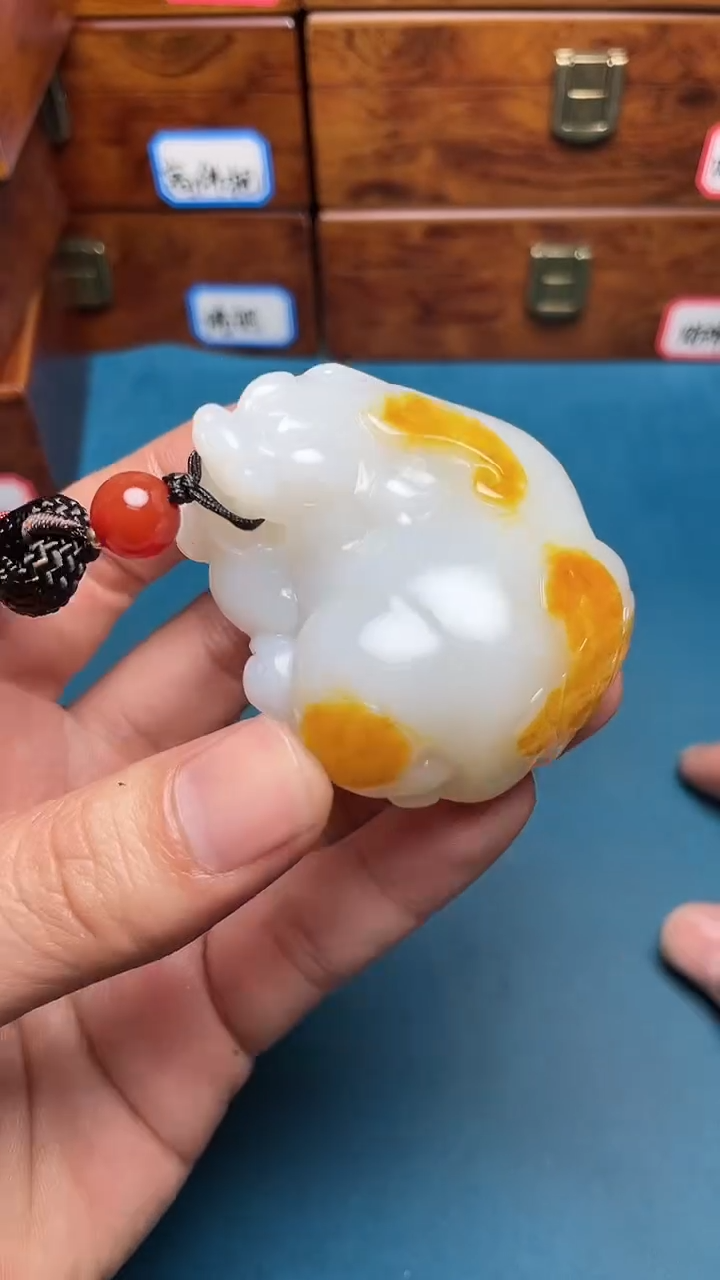 【闪购商品】和田玉把件未镶嵌和田玉