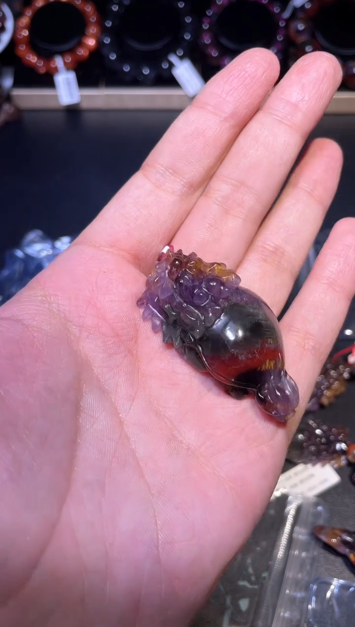 【闪购商品】水晶裸石未镶嵌极光裸石吊坠（多样性发其一）