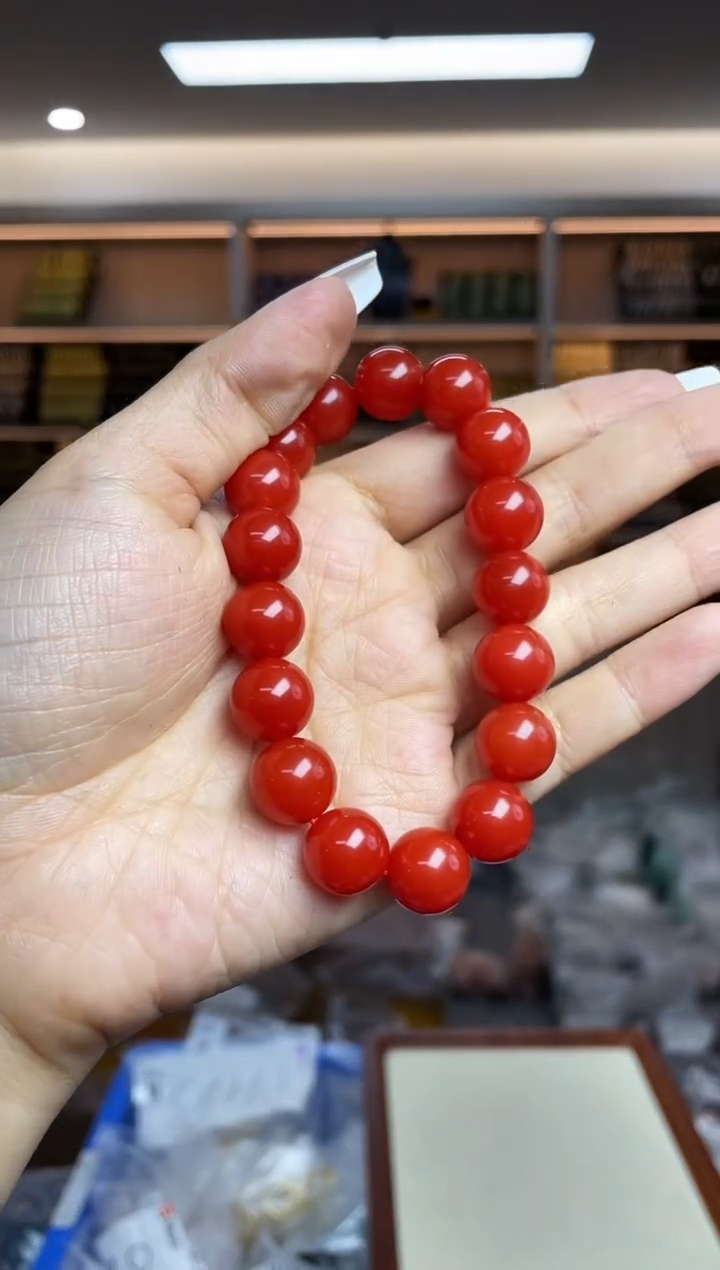 【闪购商品】南红玛瑙`未镶嵌多样性发一件