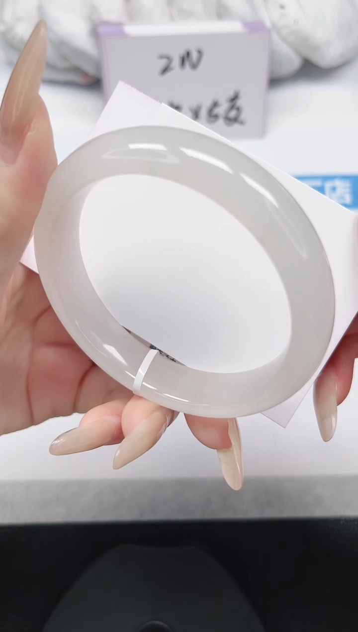 未镶嵌手镯石英岩玉110-58.2