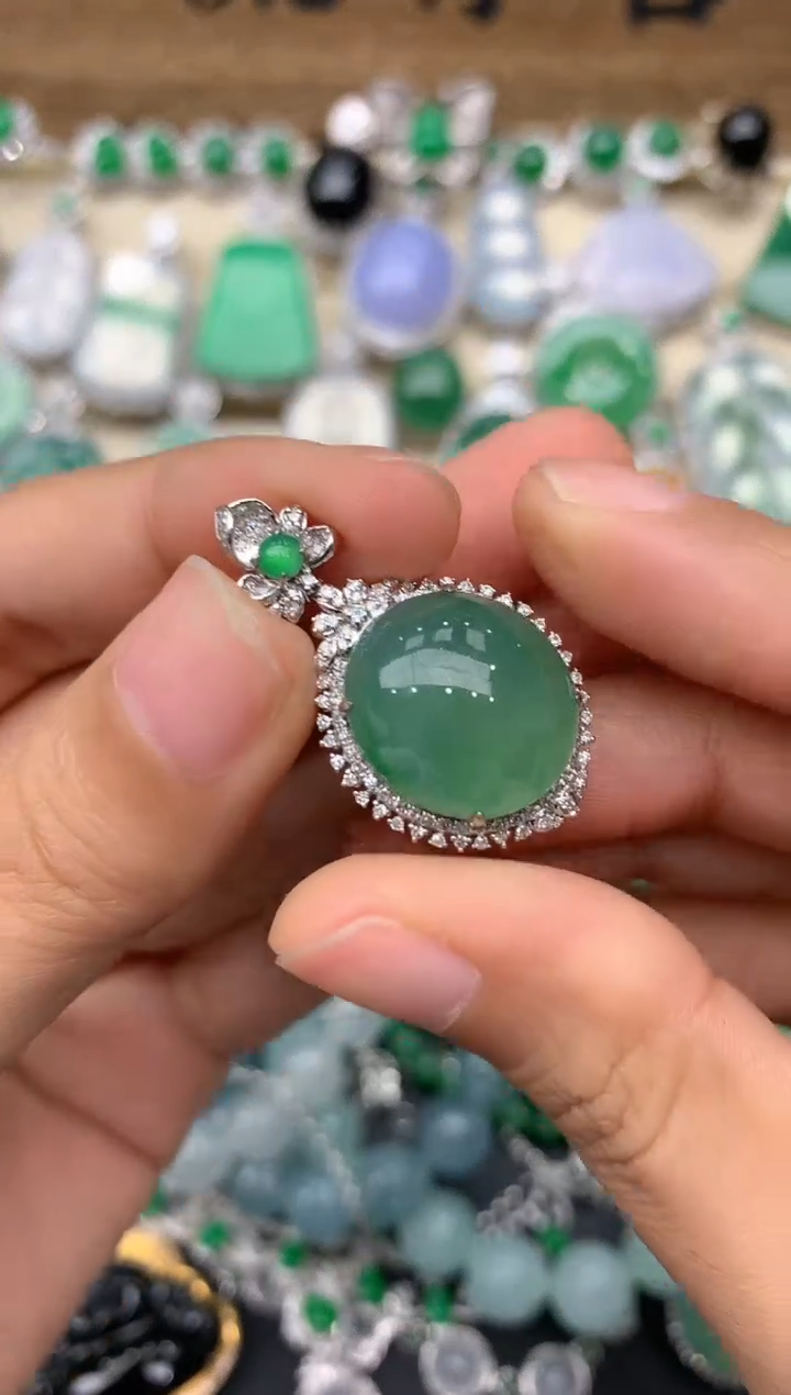 【闪购商品】翡翠颈饰18K金镶嵌332-中国好珍宝