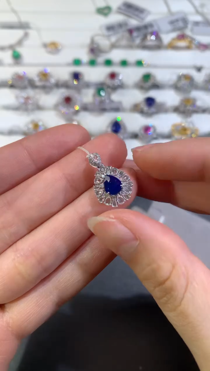 【闪购商品】蓝宝石吊坠18K金镶嵌S500|7980