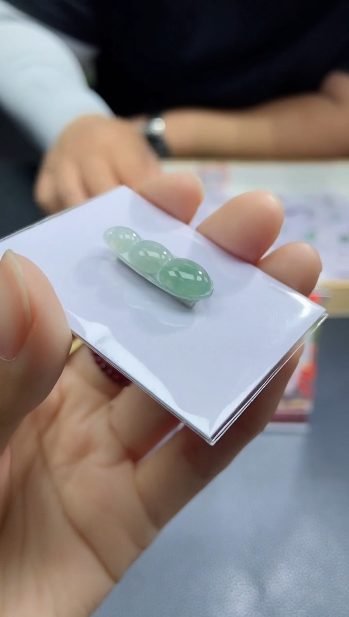 【闪购商品】定制翡翠未镶嵌天然翡翠A货39