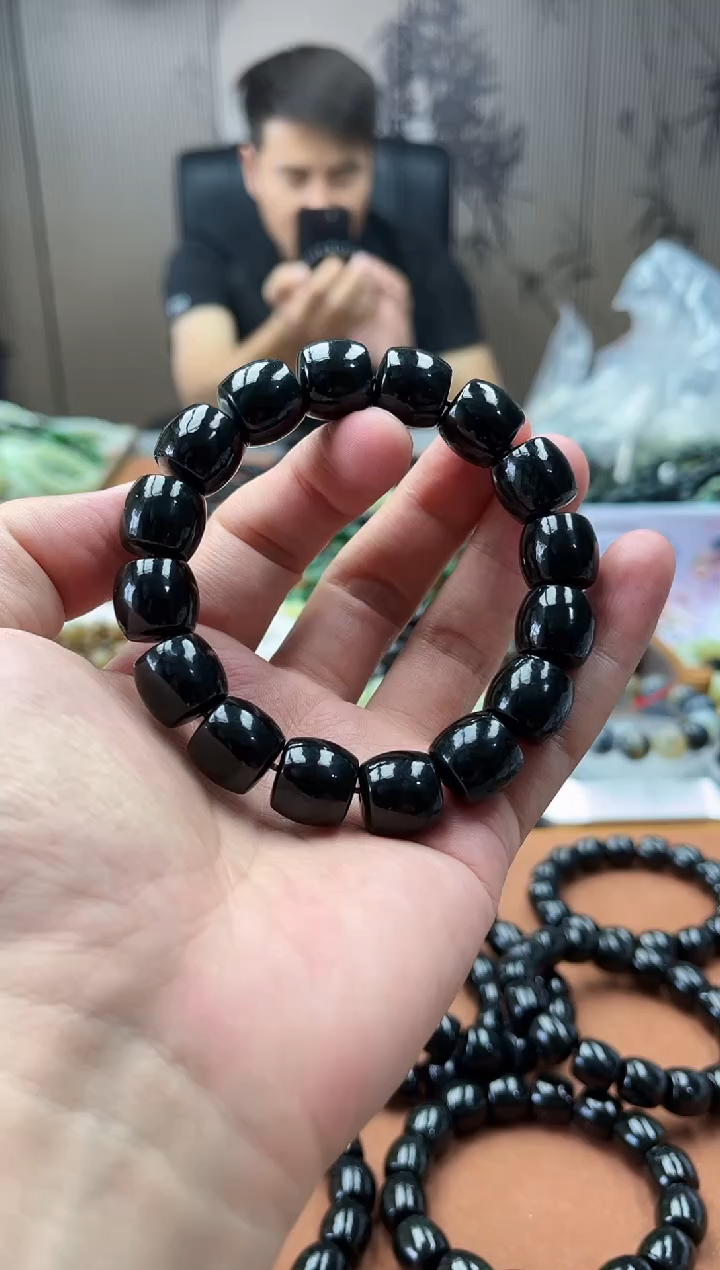 手链未镶嵌和田玉纯天然新疆塔县黑青14直切