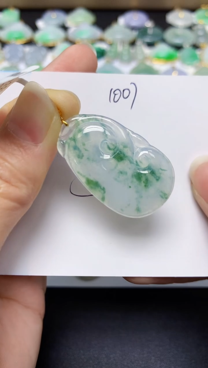 翡翠18K金镶嵌颈饰 天然翡翠A货