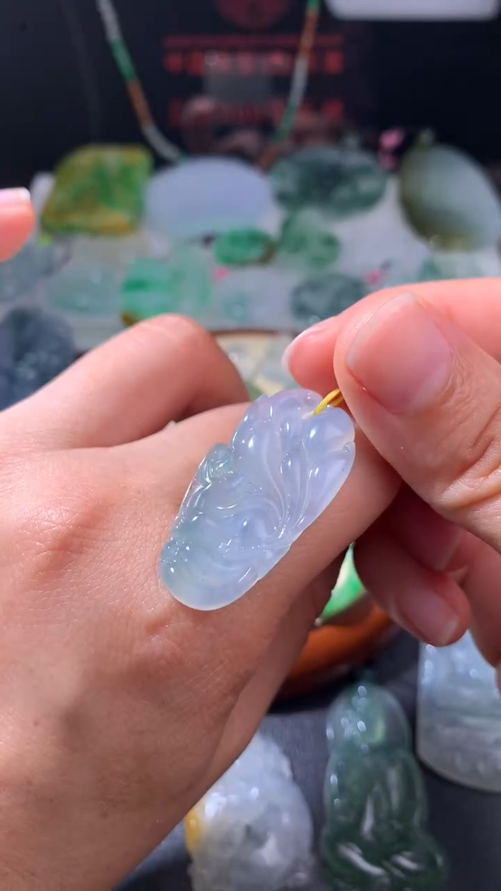 未镶嵌定制翡翠    