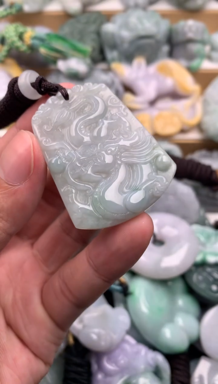 吊坠(不含链)未镶嵌翡翠1