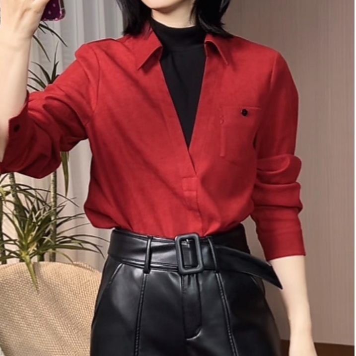 假两件衬衫女新款通勤设计感撞色拼接开叉设计衬衫