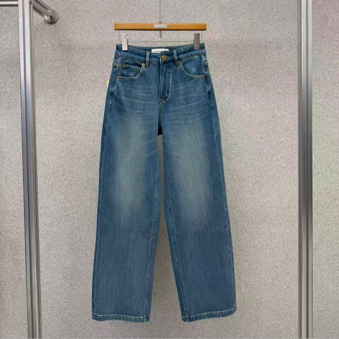 深圳南油原创2025新款直筒牛仔裤9677