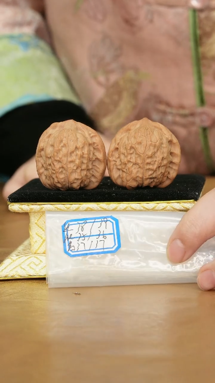 把件文玩核桃非嫁接将军帽
