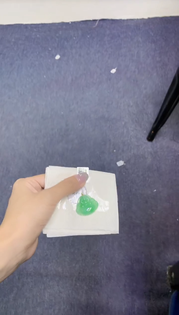 颈饰18K金镶嵌翡翠天然缅甸翡翠A货多样性发一件