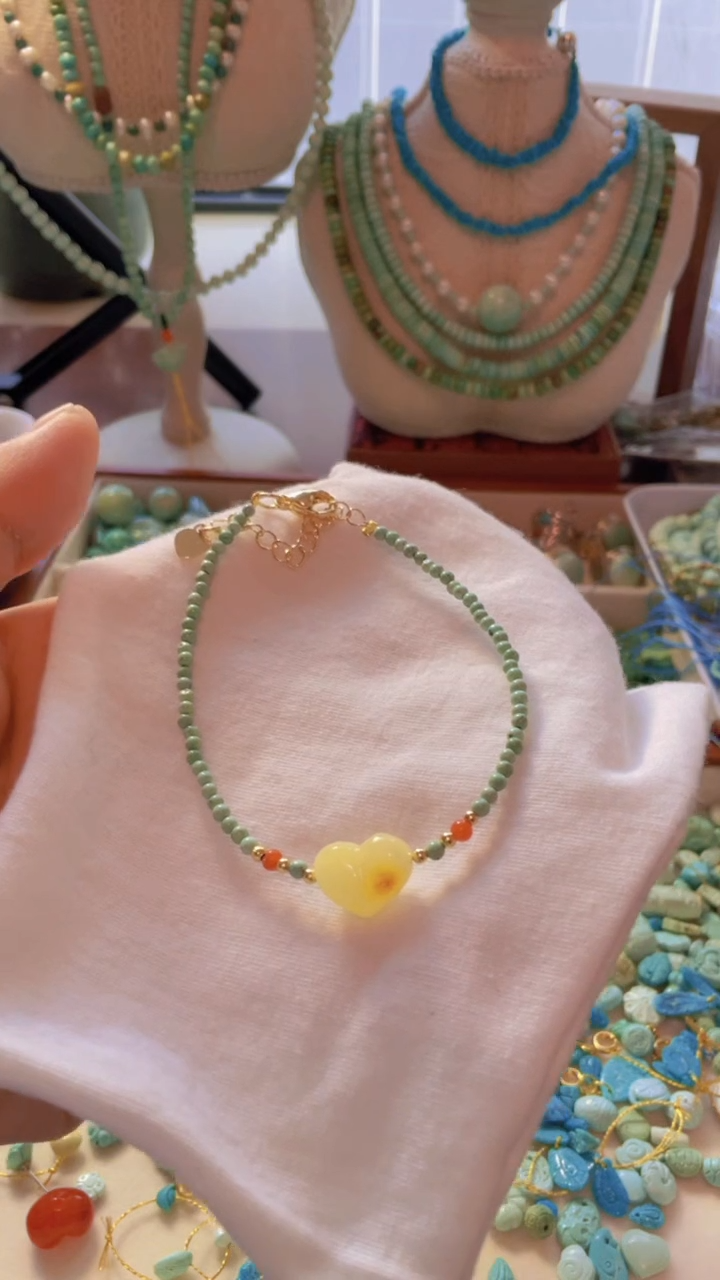 手链琥珀未镶嵌爱心屁桃手链