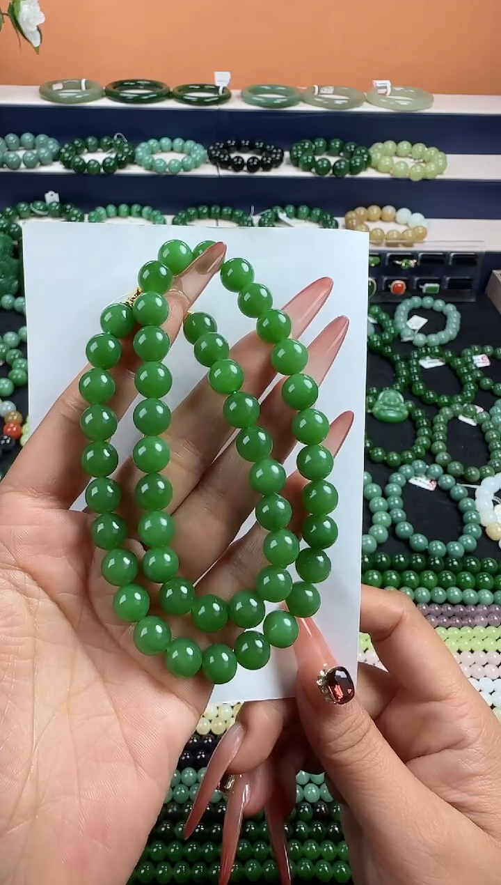 【闪购商品】和田玉颈饰未镶嵌碧玉粉绿卡10美人项链