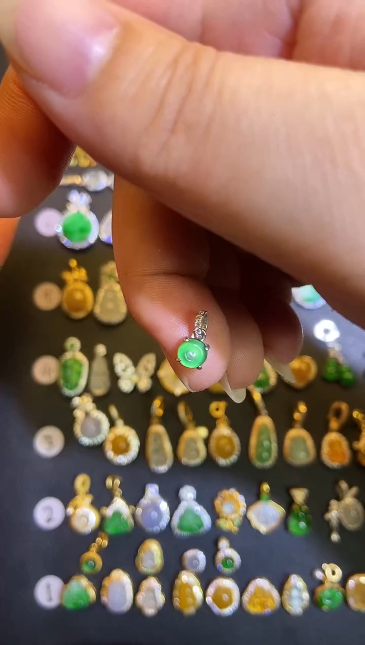 吊坠(不含链)银S925镶嵌翡翠1