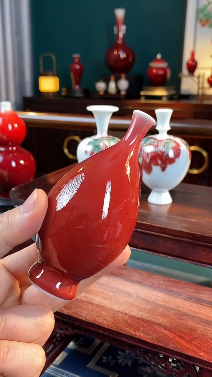 【闪购商品】摆件纯手工高温陶瓷工艺〖郎红〗 