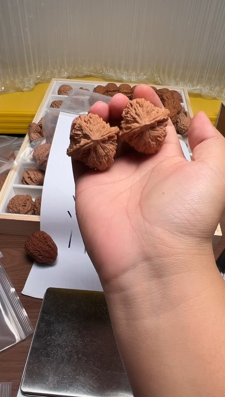 把件文玩核桃听*42南疆石