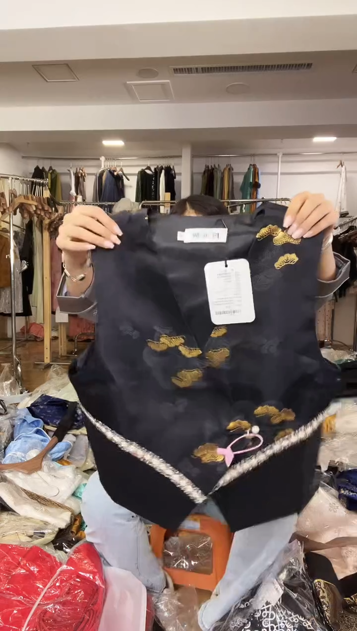  2XL码    125-130斤