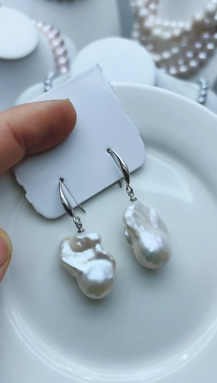 【闪购商品】淡水珍珠颈饰钛钢1