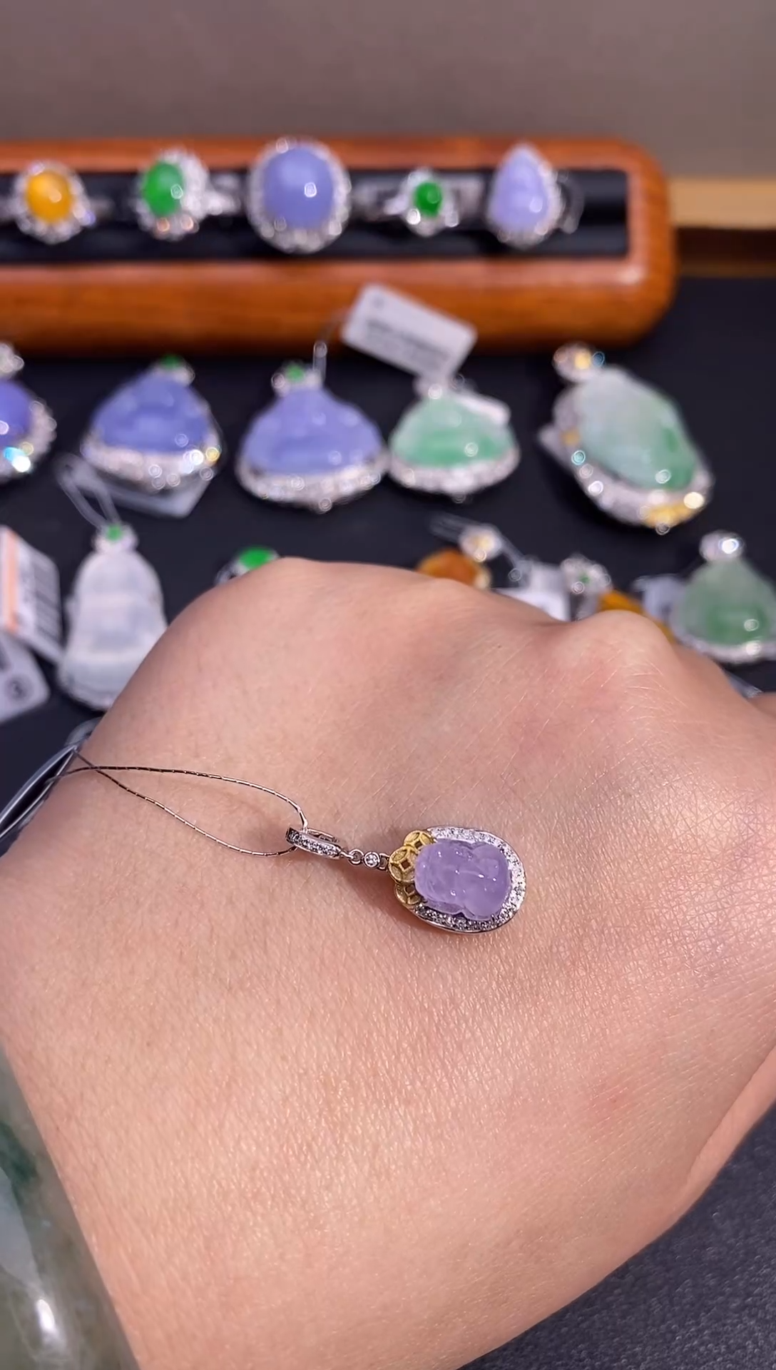 【闪购商品】翡翠颈饰18K金镶嵌万能扣吊坠