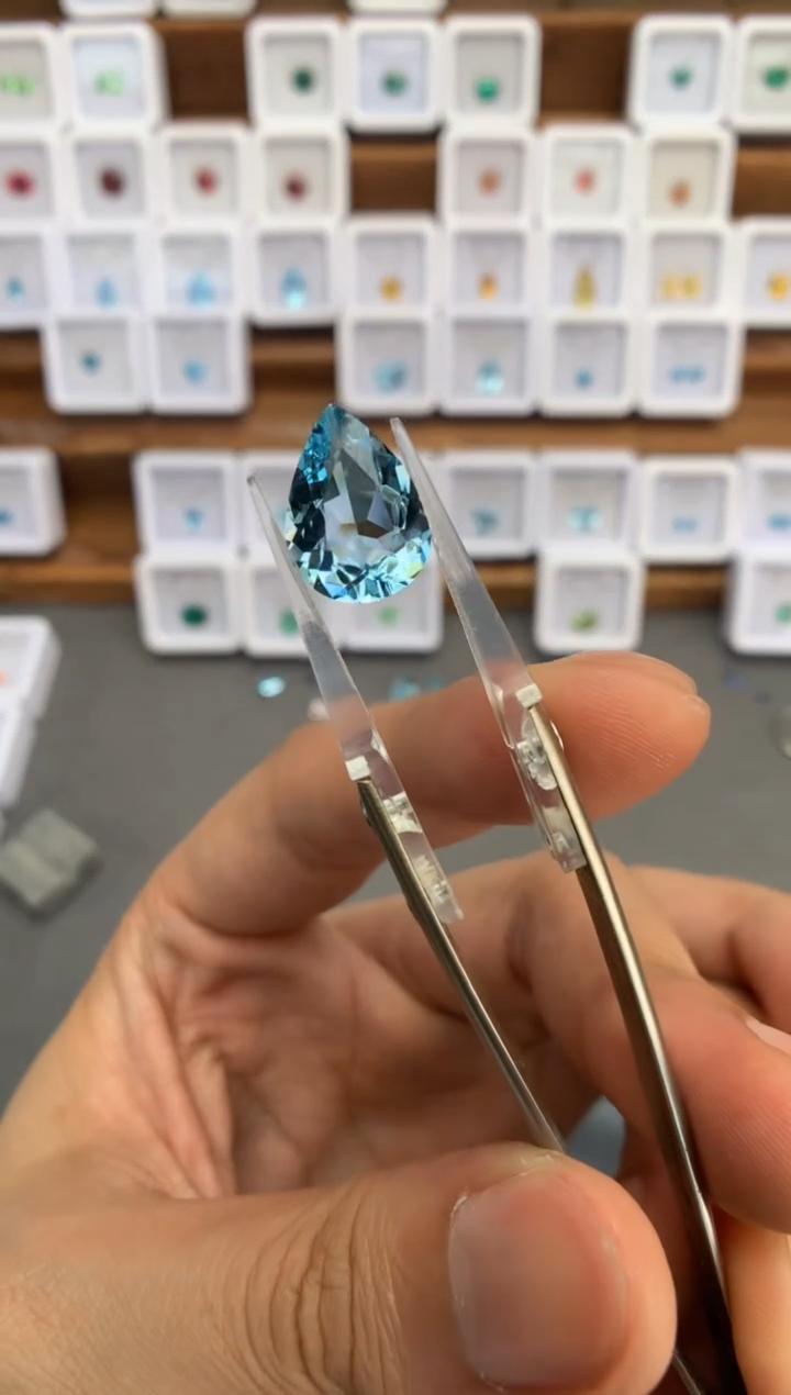 定制海蓝宝石裸石未镶嵌5.61ct 圣玛 02006