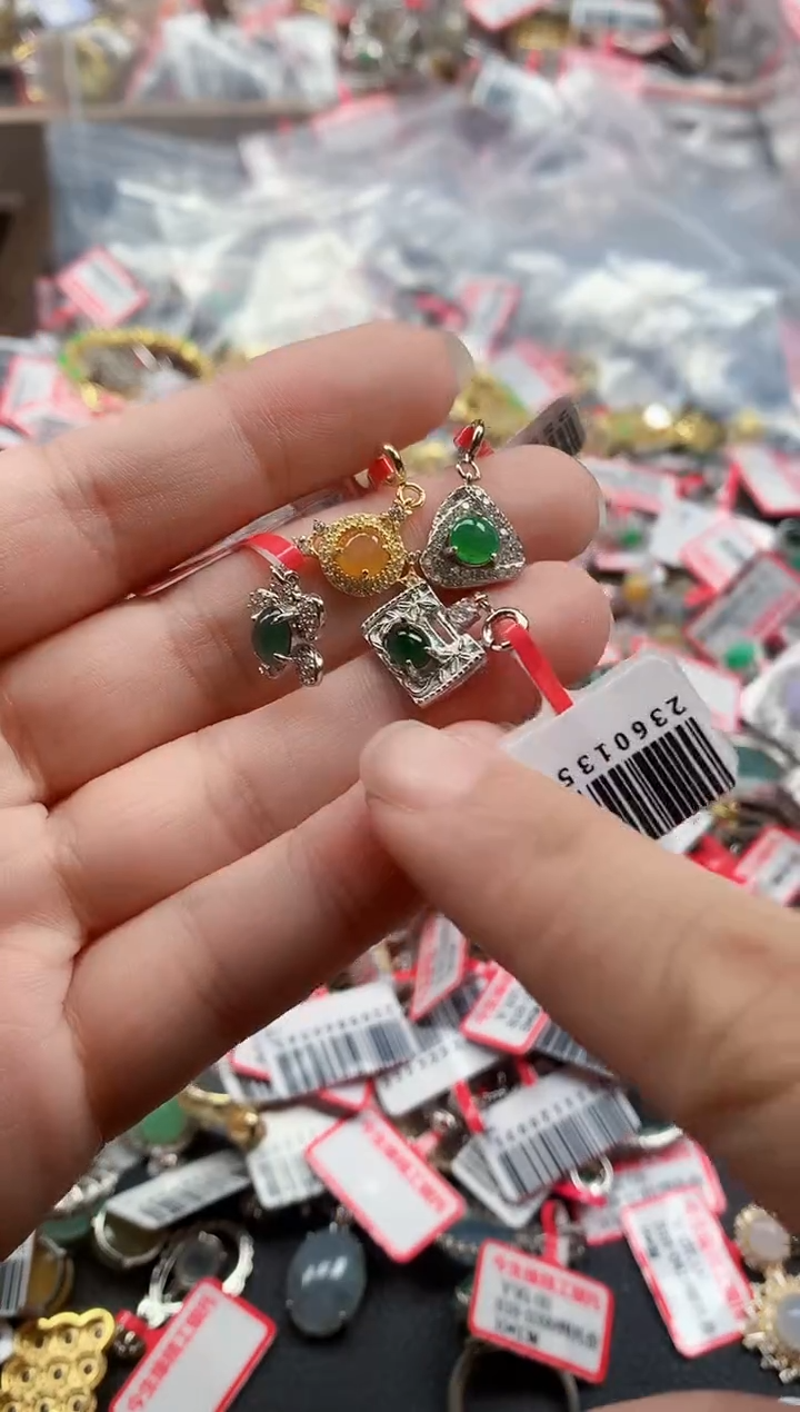 银S925镶嵌戒指翡翠天然A货缅甸翡翠