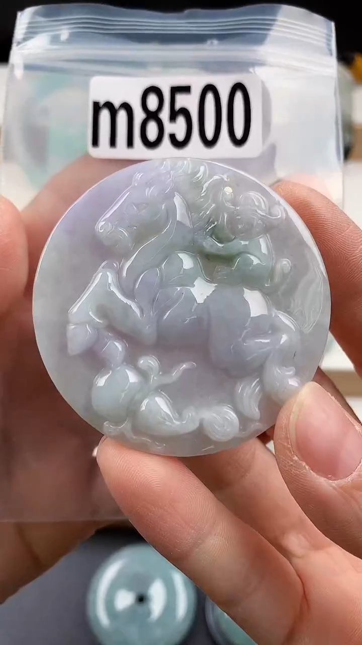 颈饰未镶嵌翡翠天然翡翠吊坠挂件
