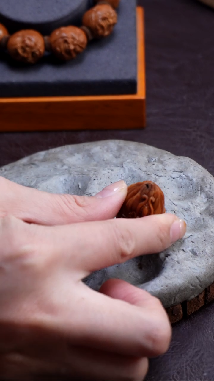 手串/手链橄榄核大鹏鸟