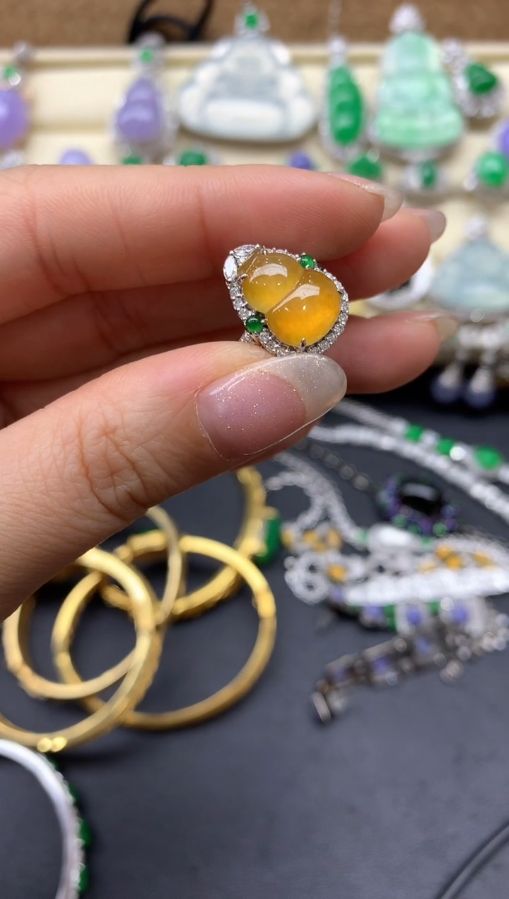 【闪购商品】翡翠戒指18K金镶嵌506 -中国好珍宝