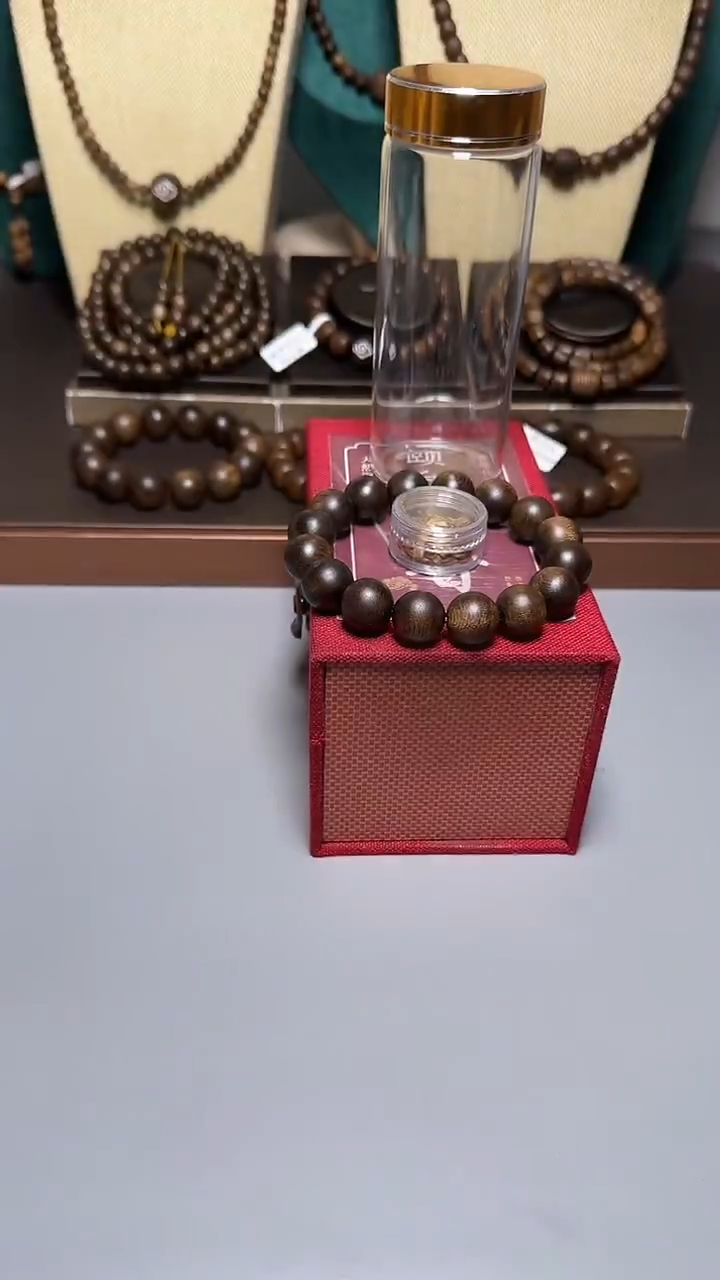 沉香芽庄黑奇1.4圆珠