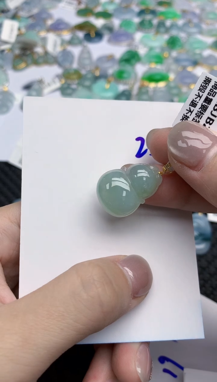 【闪购商品】翡翠颈饰18K金镶嵌天然翡翠A货