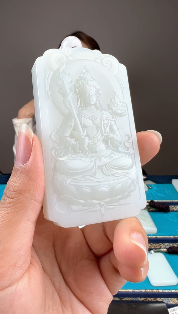 【闪购商品】和田玉颈饰未镶嵌1