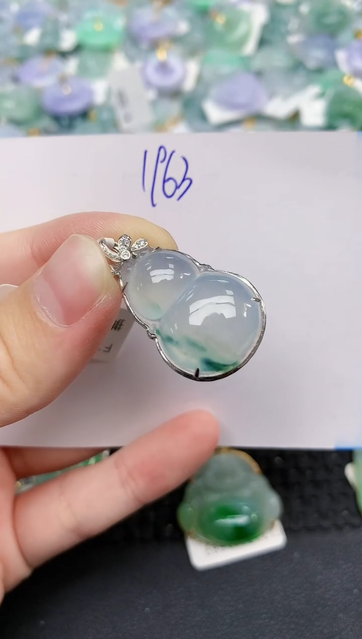 颈饰18K金镶嵌翡翠天然缅甸A货翡翠百元以上9元证书费自理