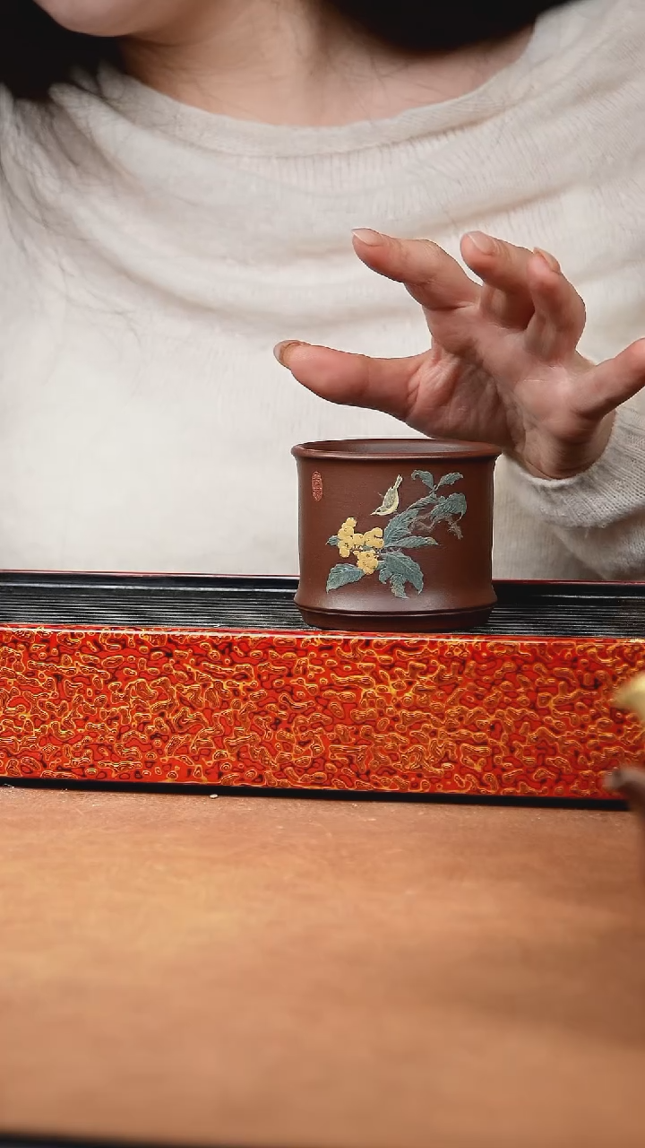 【闪购商品】紫砂杯子泥绘琵琶主人杯